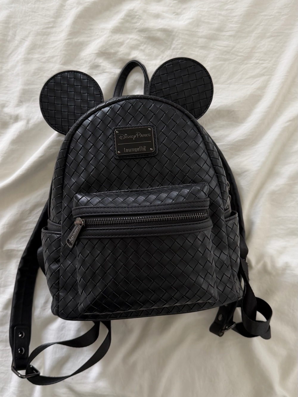Black disney lounge fly backpack